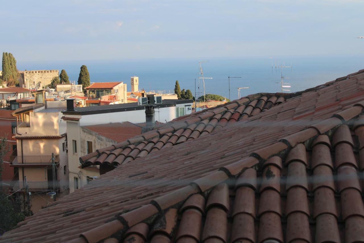 Taormina Casa Sarina Apartment Luaran gambar